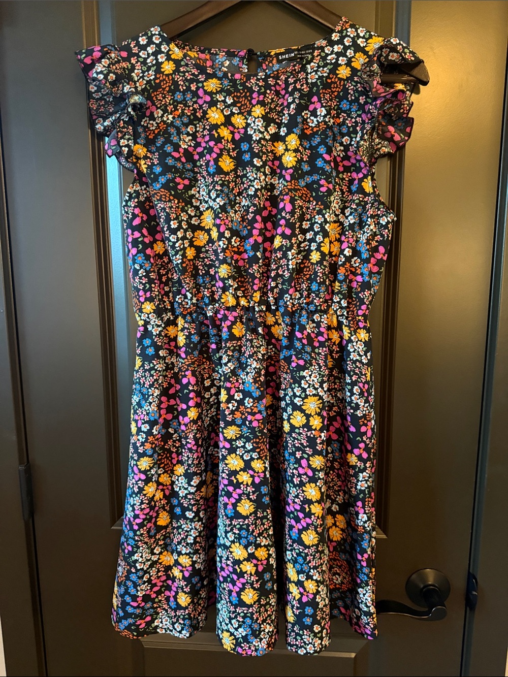 SHEIN Black Floral Ruffle-Sleeve Casual Dress NWOT